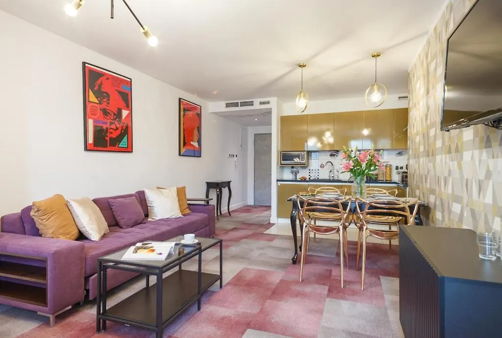 Apartament Oomph Wroclaw Deluxe Apt Ruska
